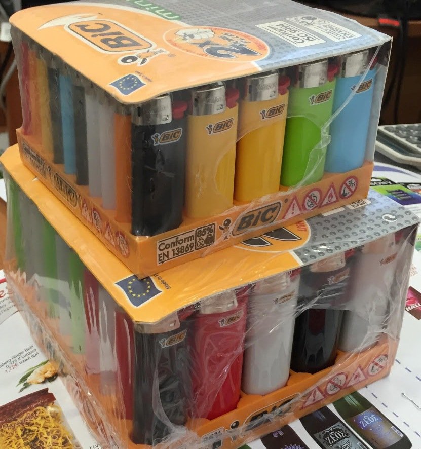 BIC-Lighter-Maxi-slim-BIC-Lighters-at